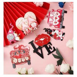 Valentine's Day Themed Wood Decor